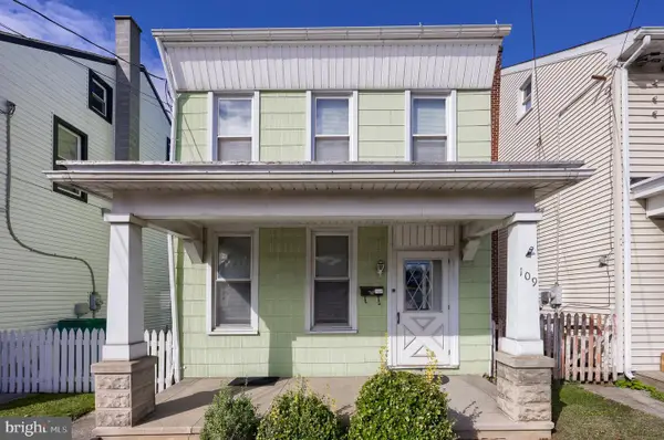 109 E Cumberland St, LEBANON, PA 17042