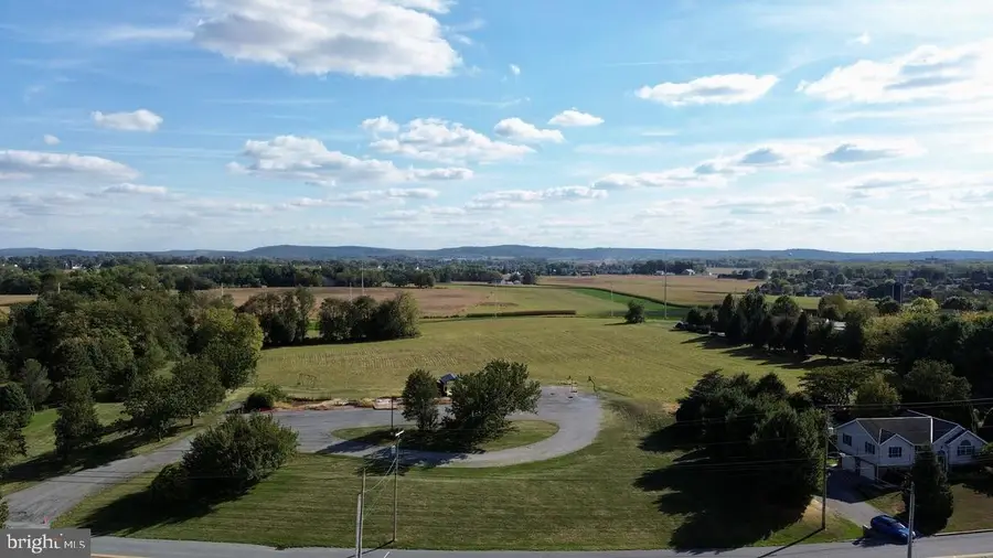 1275 Birch Rd, Lebanon, PA 17042 - Image #3