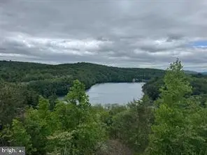 107 Cliff Ct, Lebanon, PA 17042 - Image #1