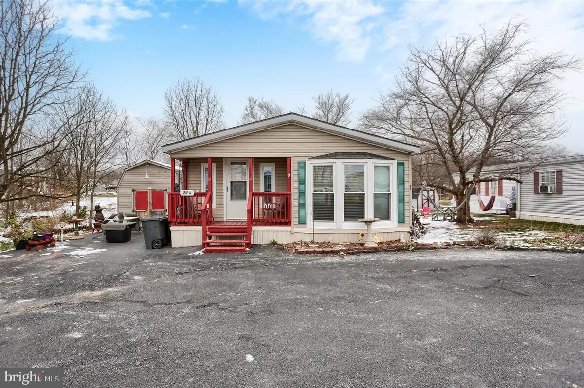 24-24a Reo Dr, Palmyra, PA 17078 - Image #1