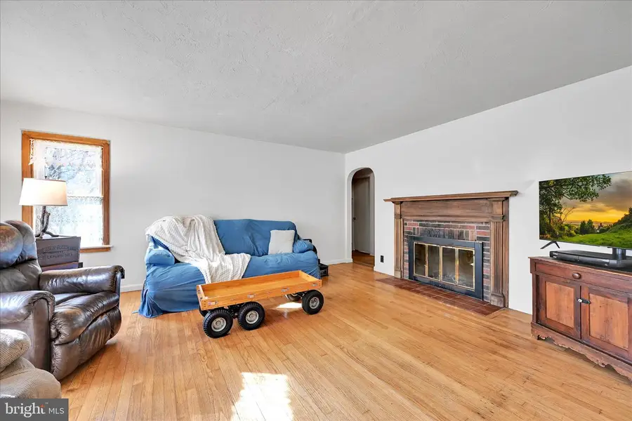 107 Moonshine Rd, Jonestown, PA 17038 - Image #3