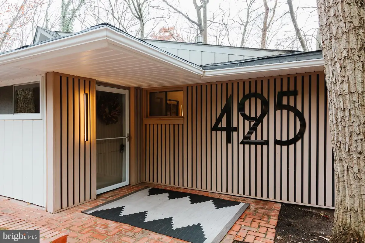 425 Yale Ave, Mount Gretna, PA 17064 - Image #1