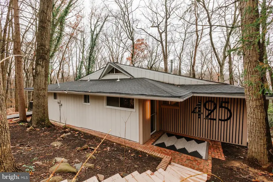 425 Yale Ave, Mount Gretna, PA 17064 - Image #2