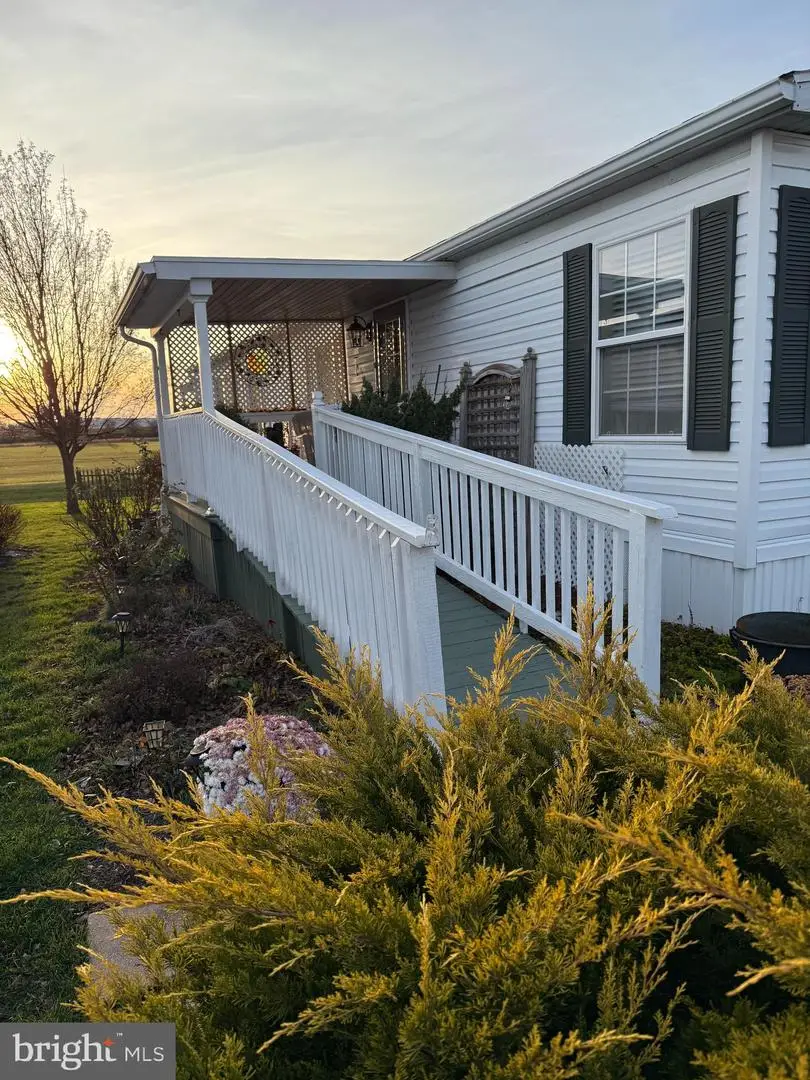 360 W Spruce St, Palmyra, PA 17078 - Image #1