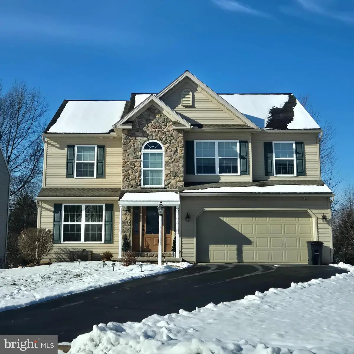 706 Brookside Ln, Lebanon, PA 17042 - Image #1