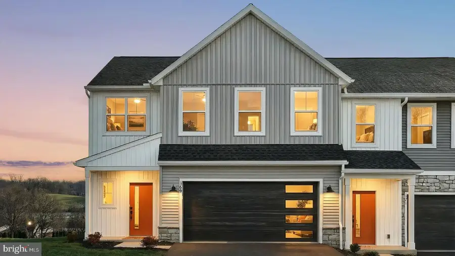 169 Marissa Ct, Newmanstown, PA 17073 - #2