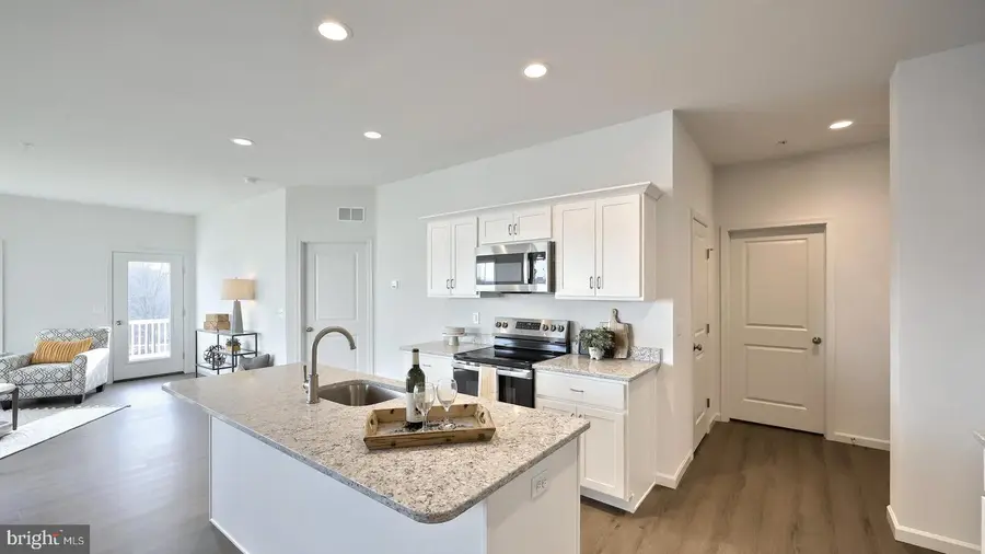 169 Marissa Ct, Newmanstown, PA 17073 - #3