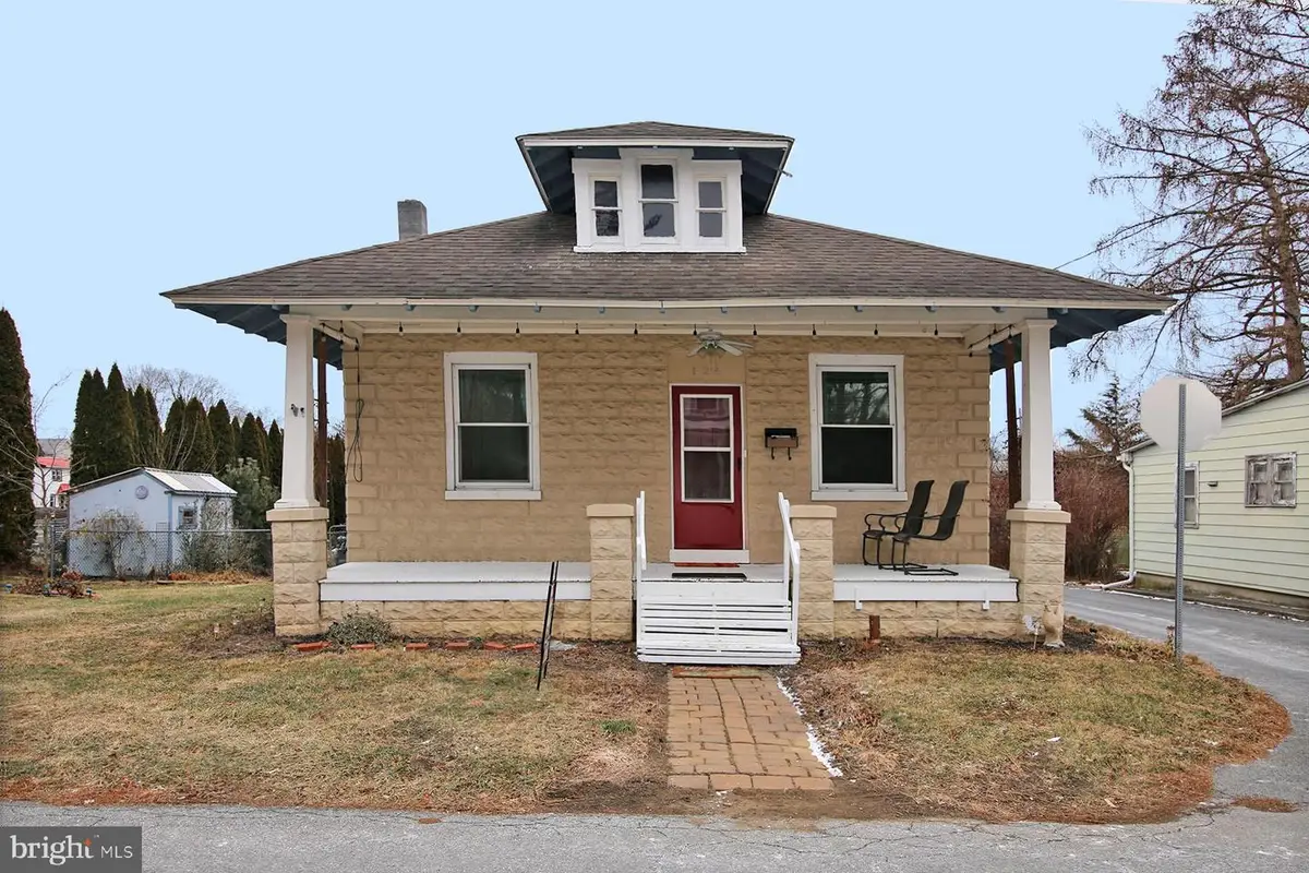 124 S King St, Annville, PA 17003 - Image #1