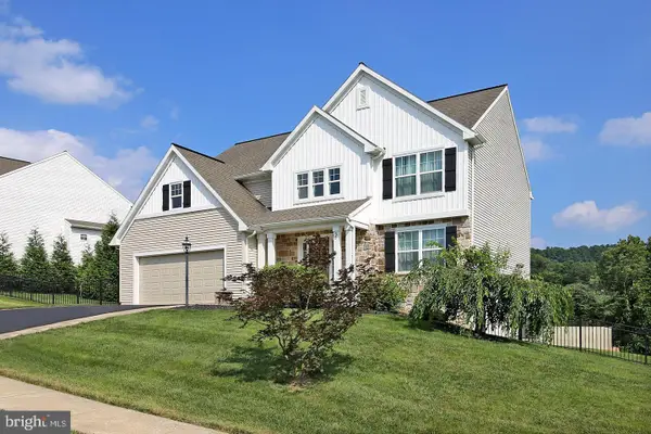 38 Palmer St, LEBANON, PA 17042