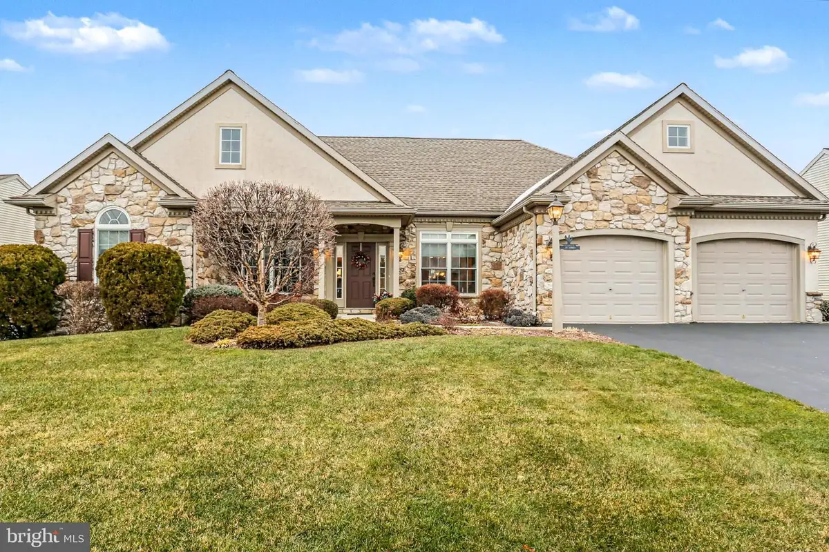 905 Walnut Crest Dr L-0064 Dr, Lebanon, PA 17046 - Image #1