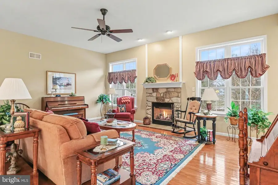 905 Walnut Crest Dr L-0064 Dr, Lebanon, PA 17046 - Image #2