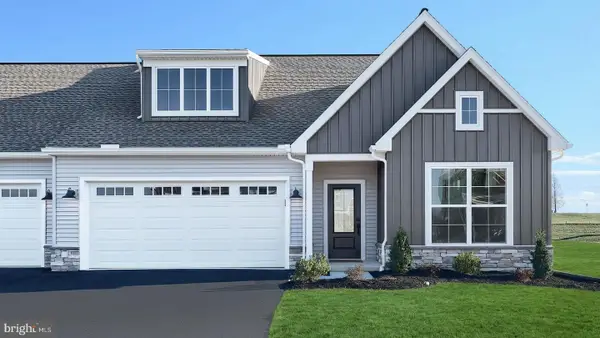 33 Canterbury Ln, ANNVILLE, PA 17003