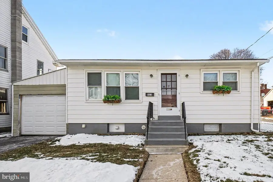 523 Bollman St, Lebanon, PA 17042 - Image #2