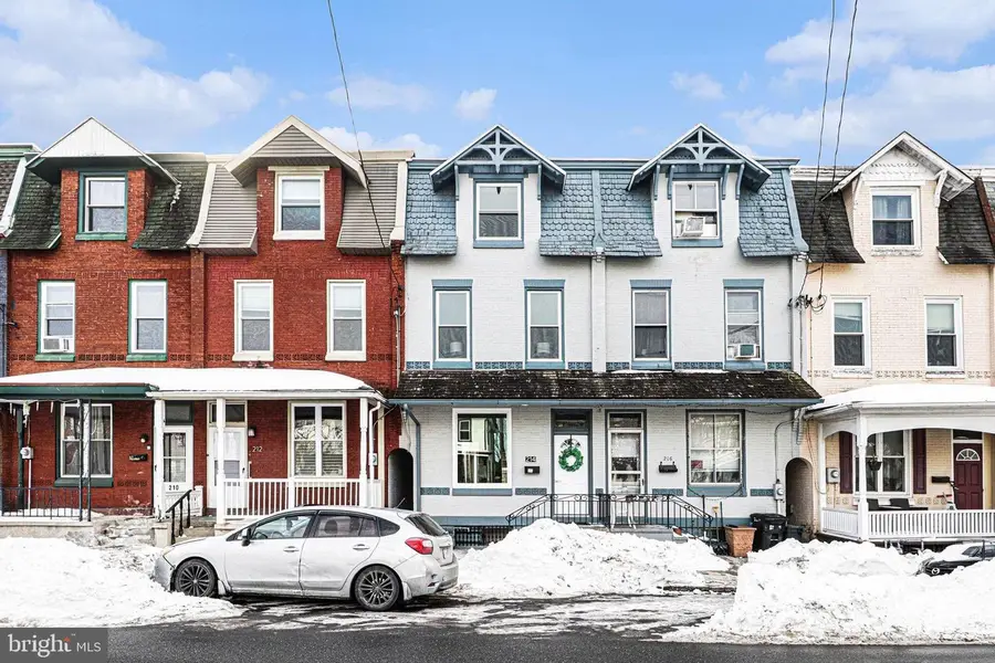 214 Chestnut St, Lebanon, PA 17042 - #2