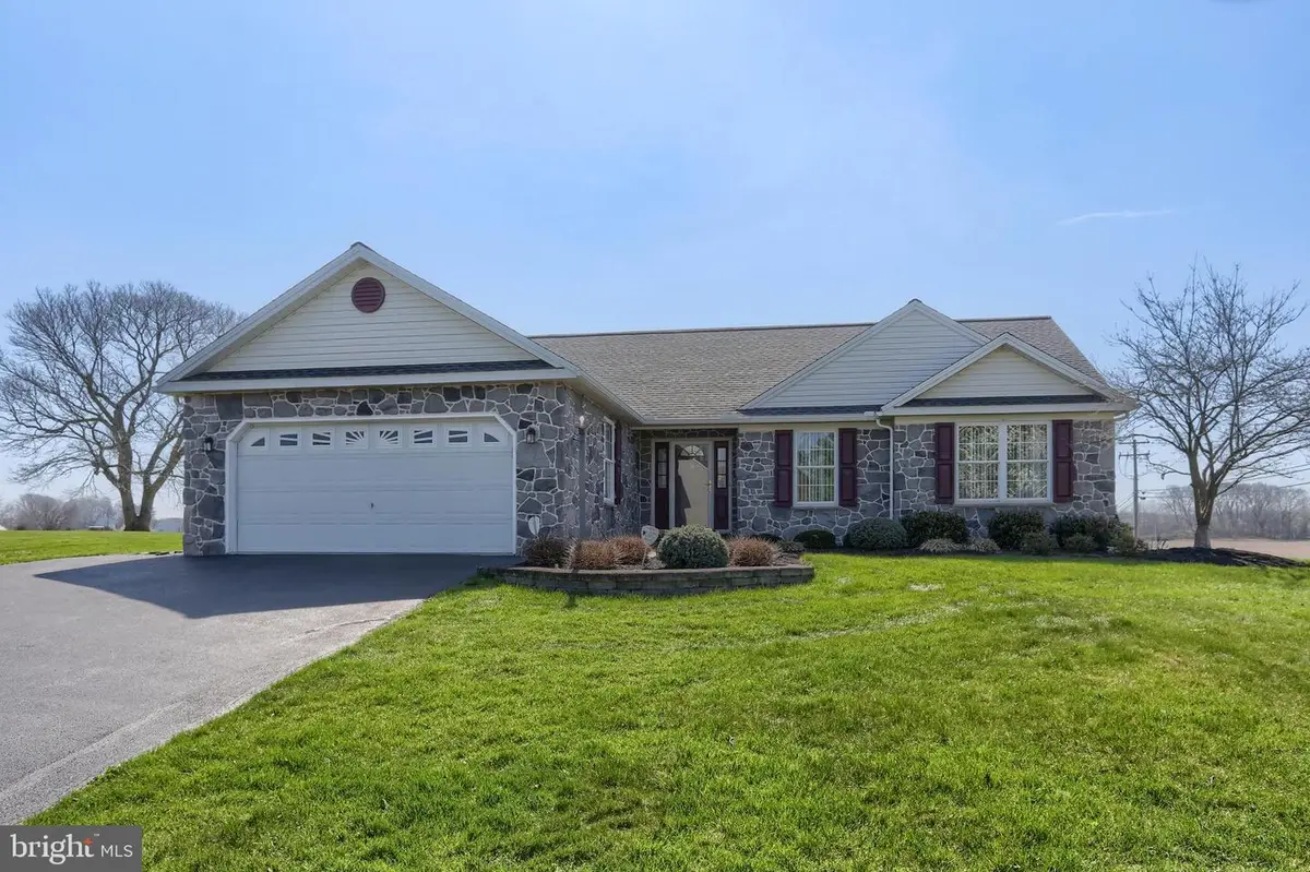 75 Oatfield Ln, Palmyra, PA 17078 - #1