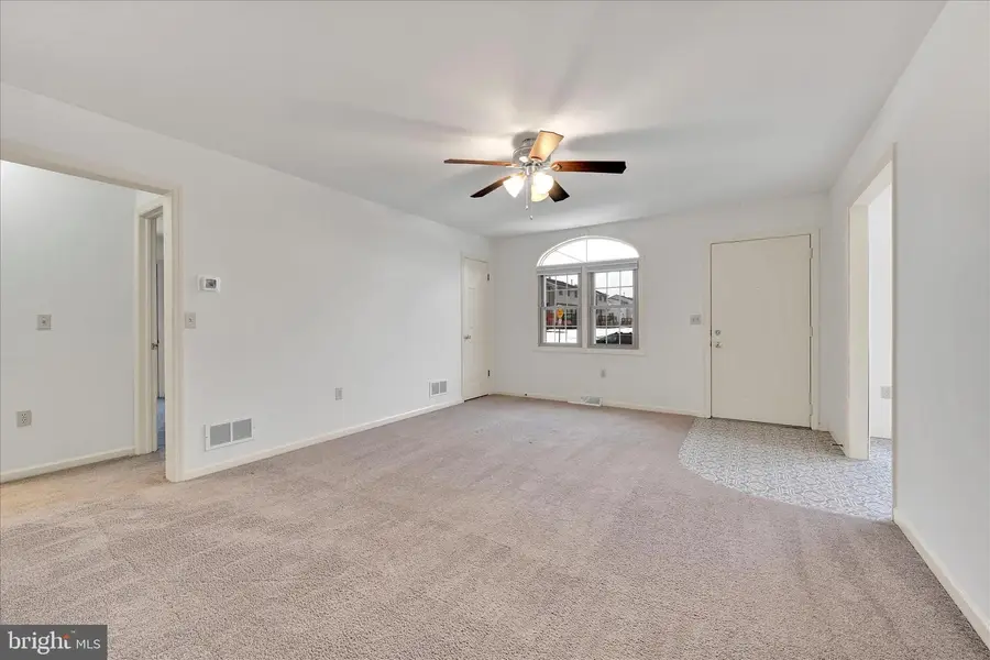 2098 Walnut St, Lebanon, PA 17042 - #2