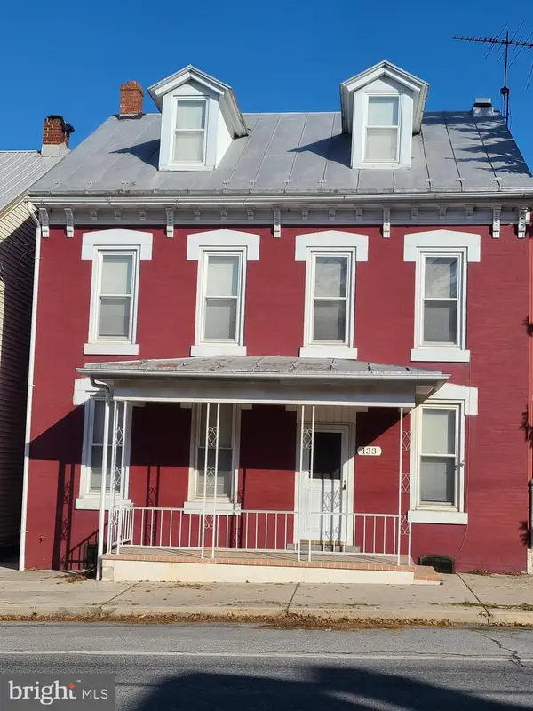 133 W Market St, JONESTOWN, PA 17038