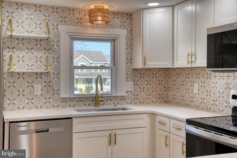 207 N Prospect Hill Dr, Schaefferstown, PA 17088 - #3