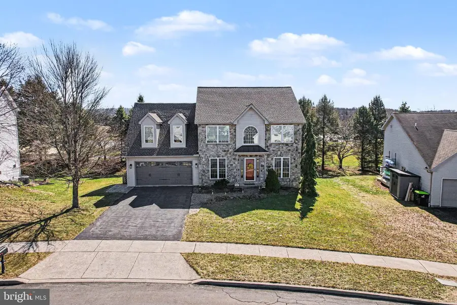 266 Farmhouse Ln, Palmyra, PA 17078 - #3