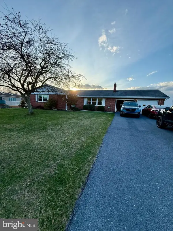 139 Lawn Rd, PALMYRA, PA 17078