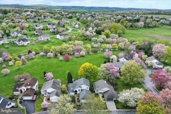 725 Brookside Ln, LEBANON, PA 17042