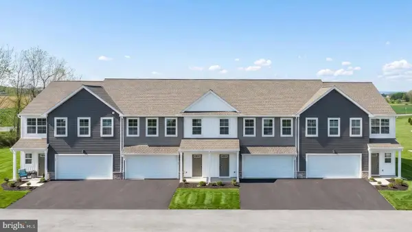 128 Foundry Ln, LEBANON, PA 17042