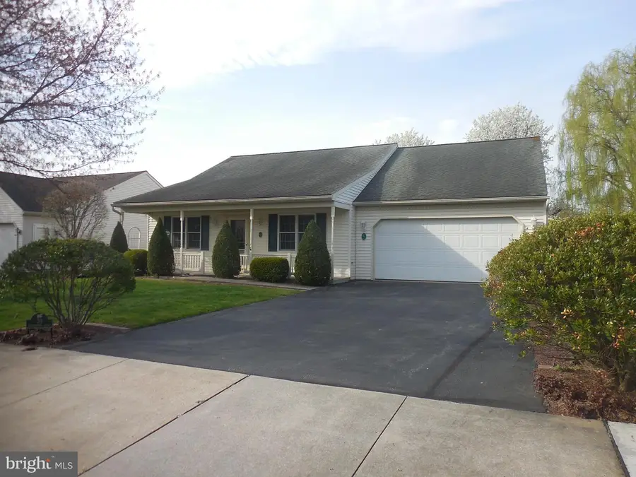 39 Springhouse Dr, Myerstown, PA 17067 - #2