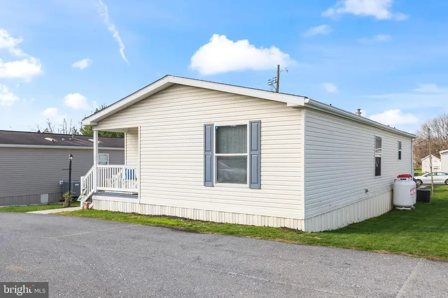 32 Stonehill Park, Annville, PA 17003 - #2