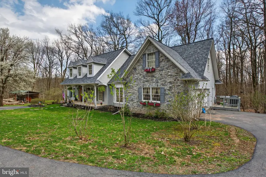 1705 Hickory Dr, Lebanon, PA 17042 - #2