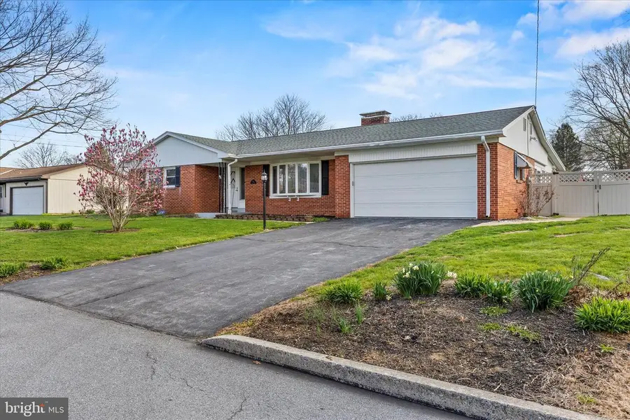 112 Kenmar Dr, Palmyra, PA 17078 - #3