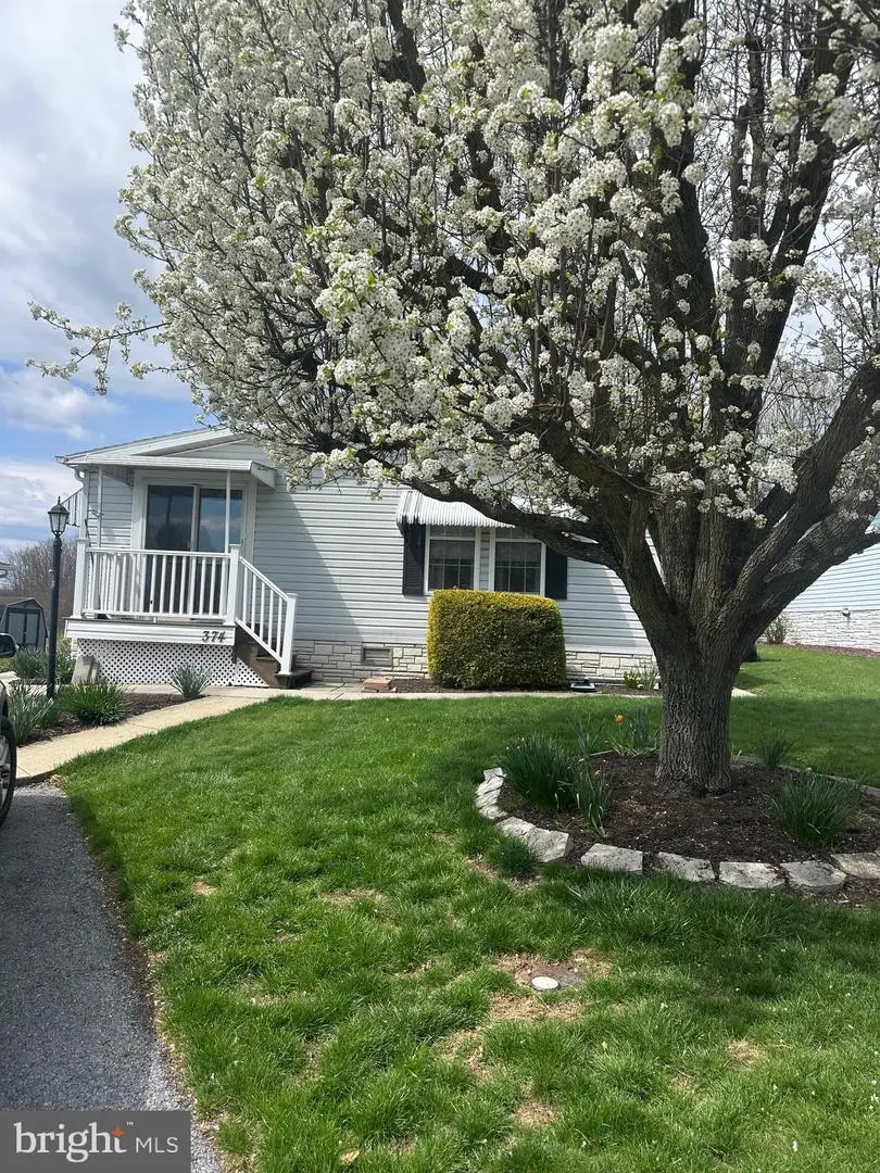 374 W Cedar St, Palmyra, PA 17078 - #2