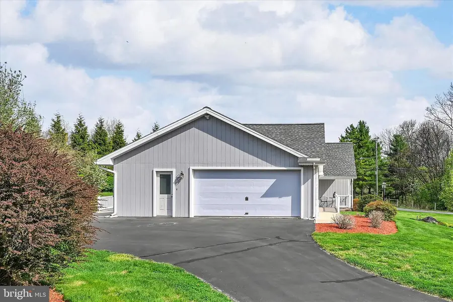 187 Tice Ln, Lebanon, PA 17042 - #2