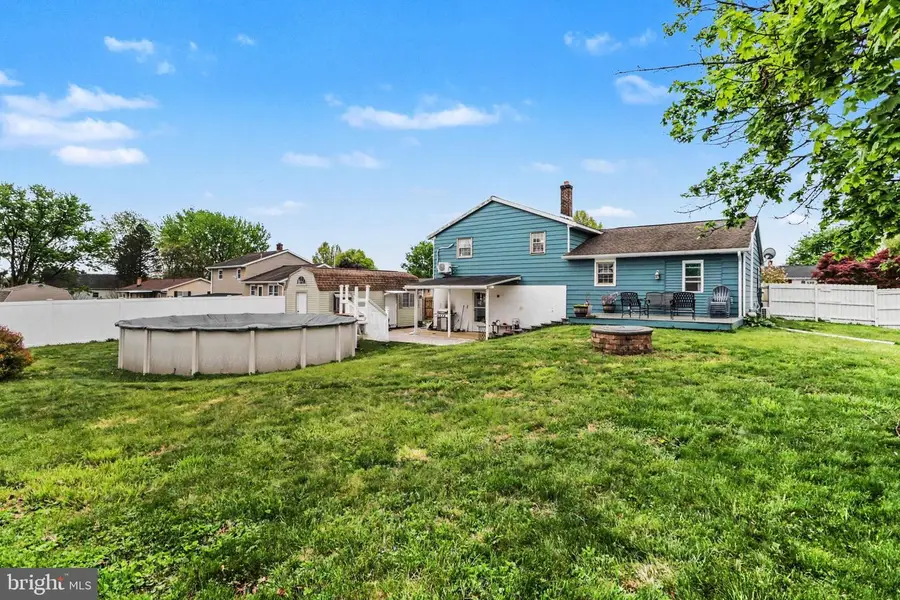 907 Oak Ln, Lebanon, PA 17046 - #2