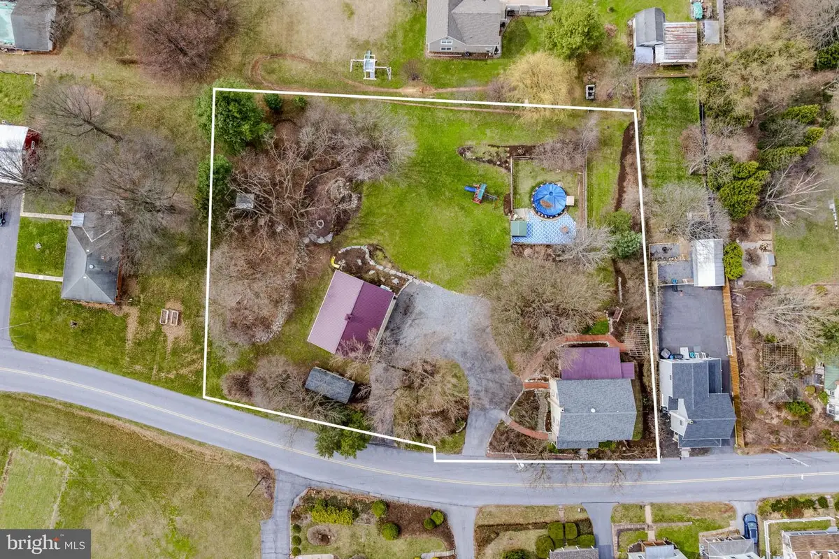 339 S Market St, Newmanstown, PA 17073 - #1