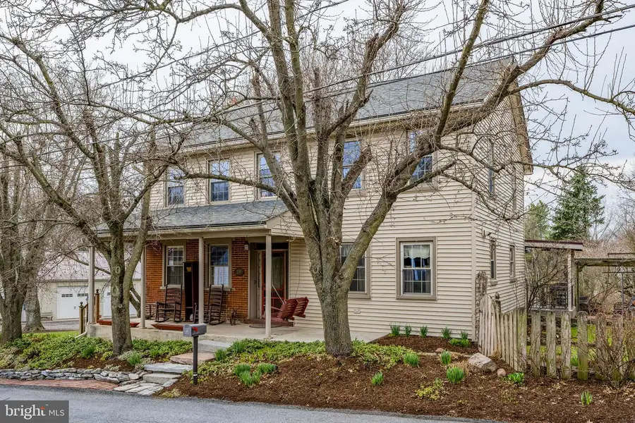 339 S Market St, Newmanstown, PA 17073 - #2