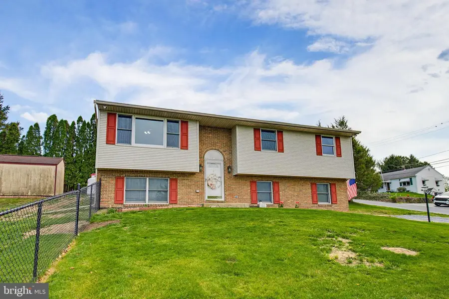 770 N 32nd St, Lebanon, PA 17046 - #2