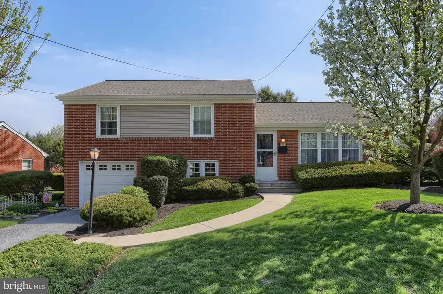 904 S 2nd Ave, Lebanon, PA 17042 - #2