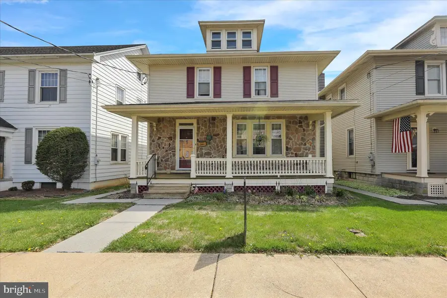 6 W Maple Ave, Myerstown, PA 17067 - #2