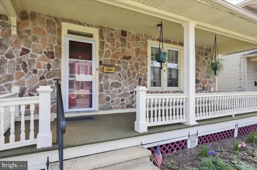 6 W Maple Ave, Myerstown, PA 17067 - #3