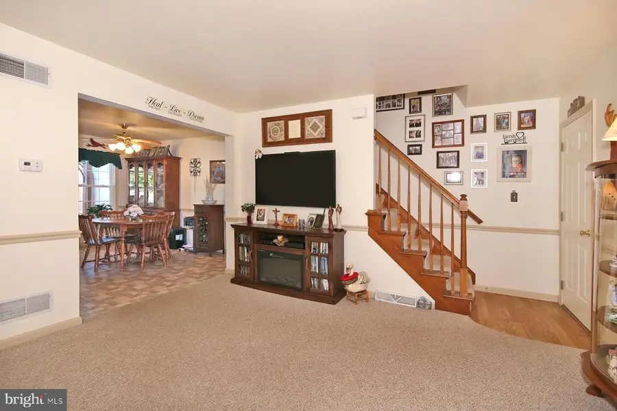 21 Beverly Dr, Myerstown, PA 17067 - #3