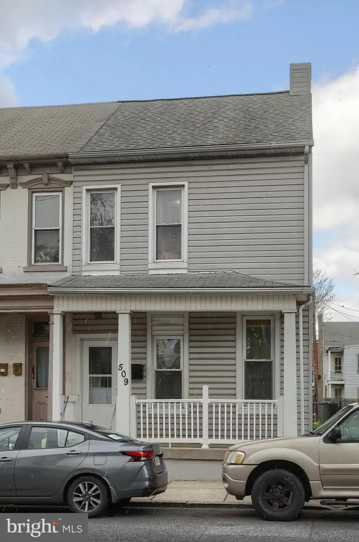 509 N 8th St, Lebanon, PA 17046 - #1