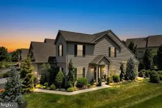 818 Briar Edge Ct, Lebanon, PA 17046 - #2