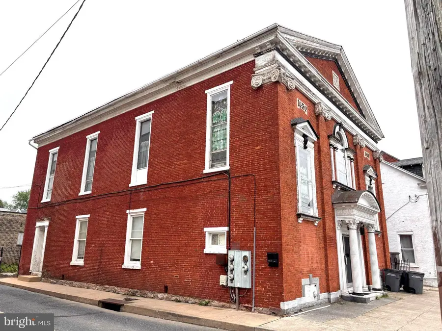 624 Chestnut St, Lebanon, PA 17042 - #2