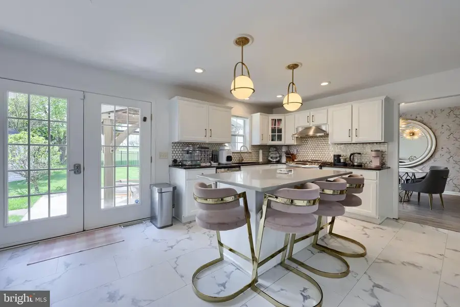 13 S Larkspur Dr, Palmyra, PA 17078 - #2