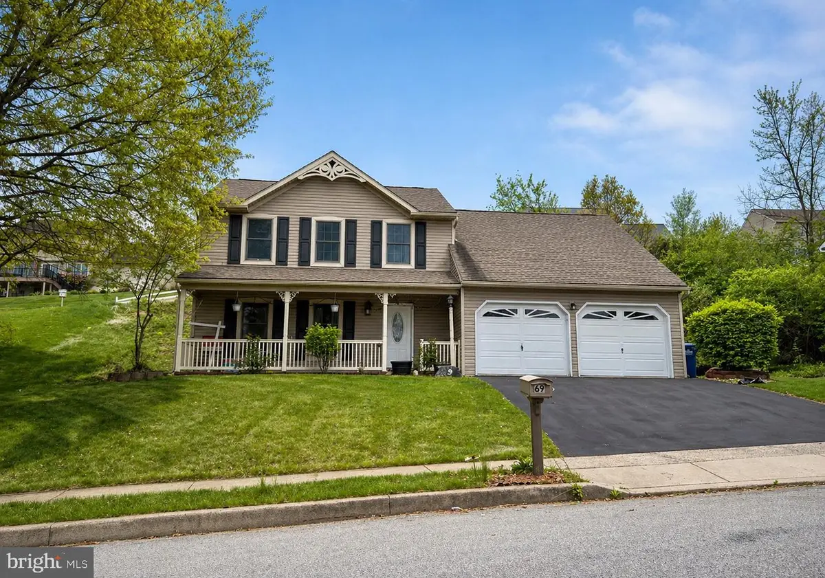 69 English Dr, Palmyra, PA 17078 - #1