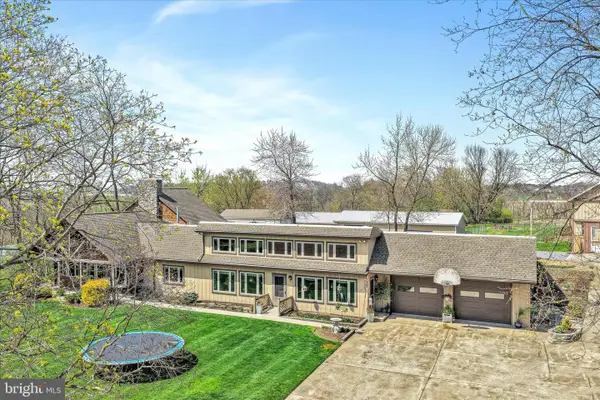219 Old Mill Rd, NEWMANSTOWN, PA 17073