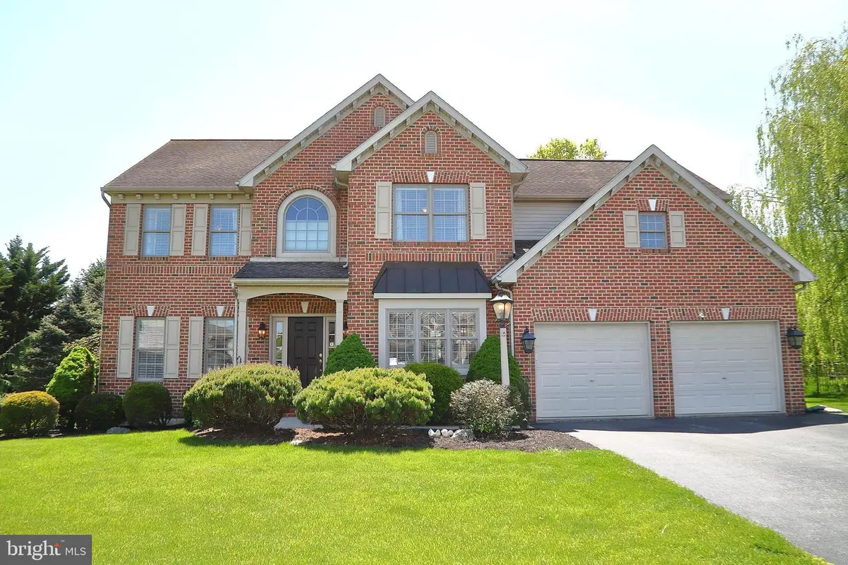 18 Hartford Dr, Annville, PA 17003 - #1