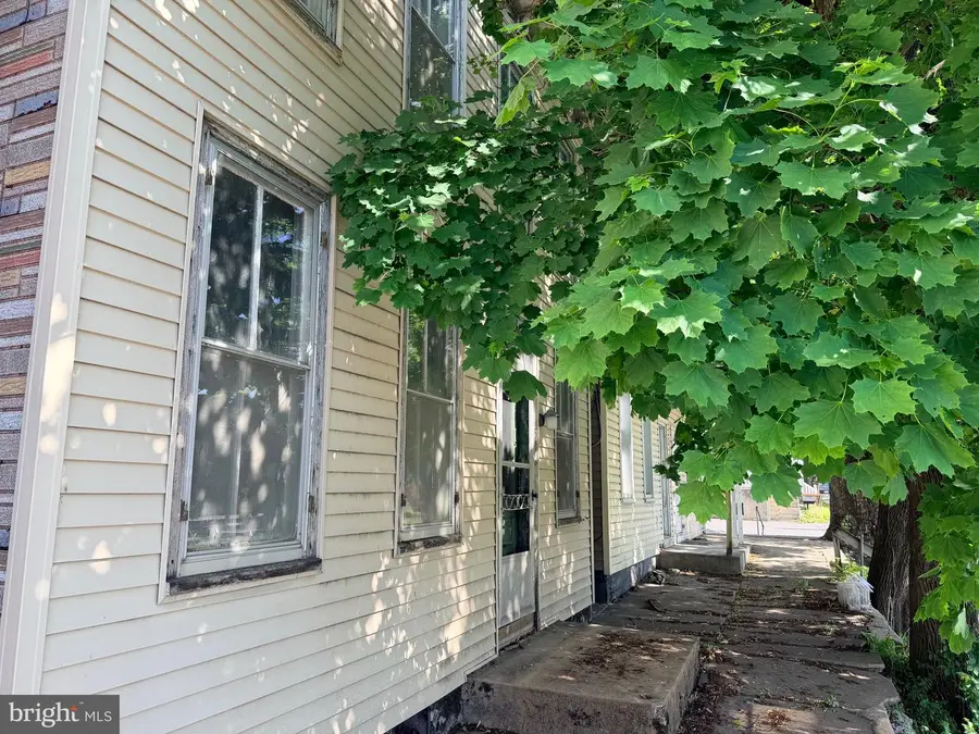 512 Prescott Rd, Lebanon, PA 17042 - #2