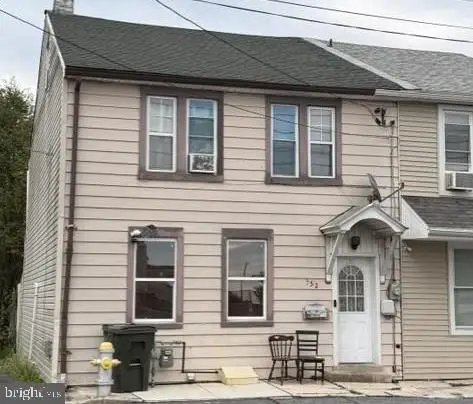 352 N Gannon St, Lebanon, PA 17046 - #1