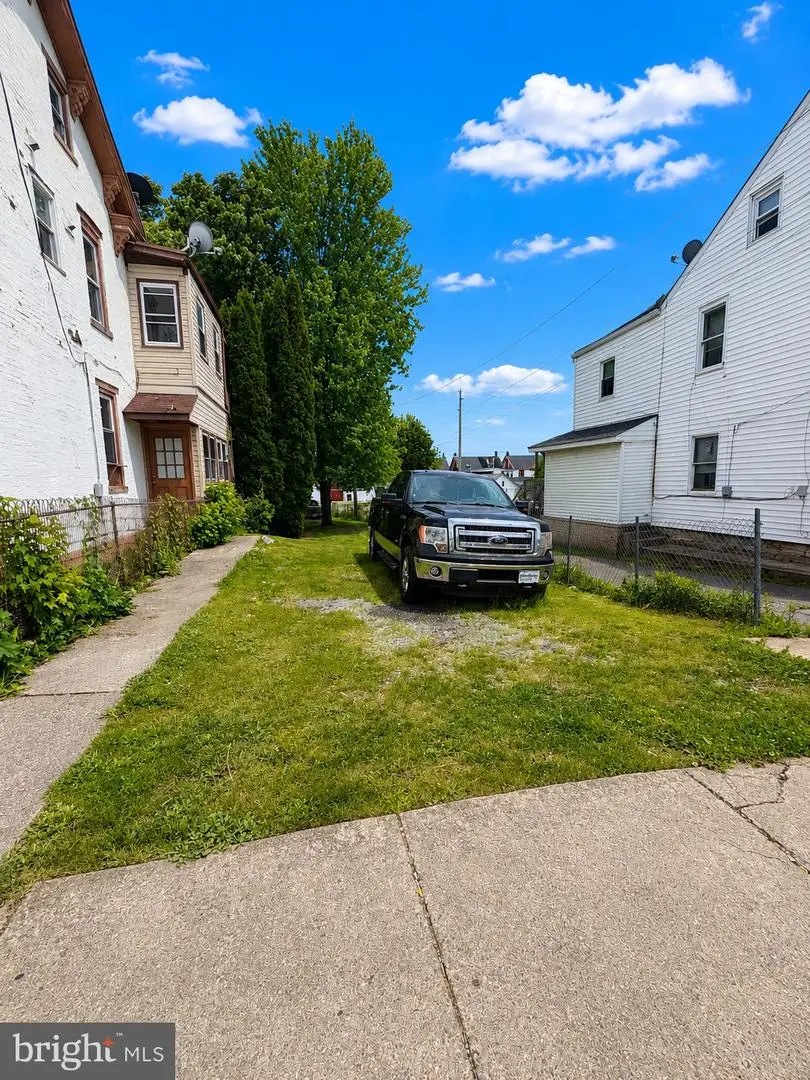 520 Canal St, Lebanon, PA 17046 - #1